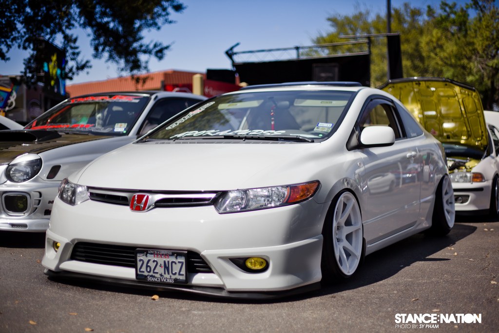 Random note but why aren't there more fitted slammed cars like this up here