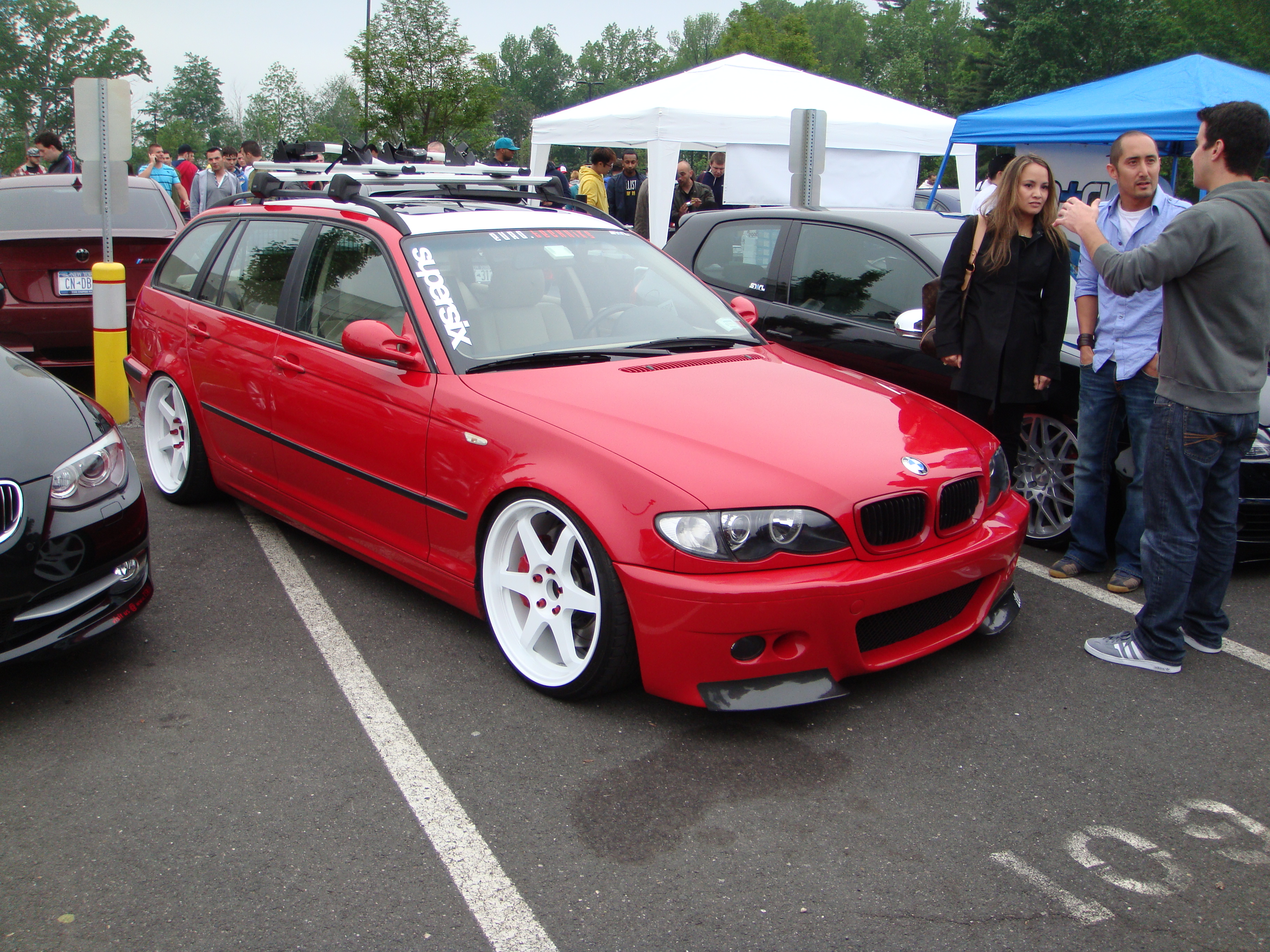 e46 touring with wide body